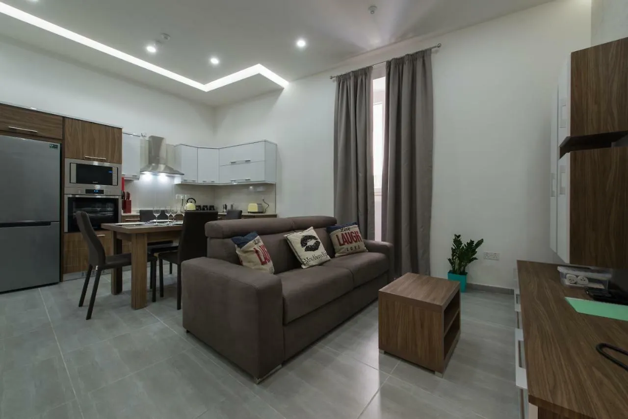סליאמה Hacienda Apartments