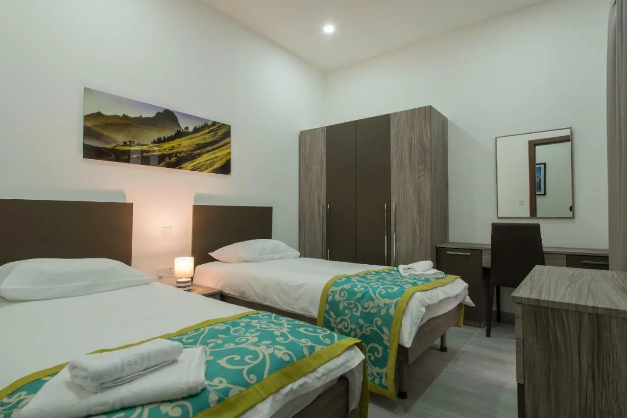 Hacienda Apartments Sliema 0*,