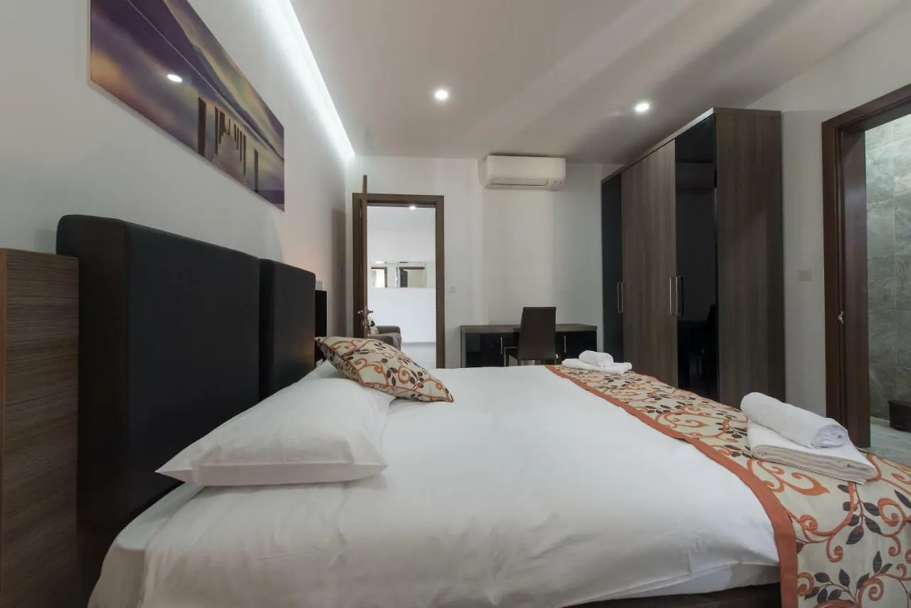 Hacienda Apartments Sliema