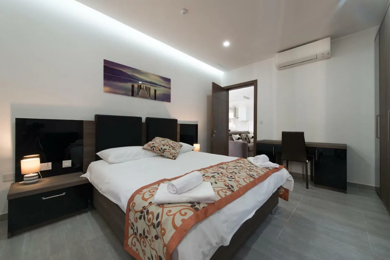 Hacienda Apartments Sliema